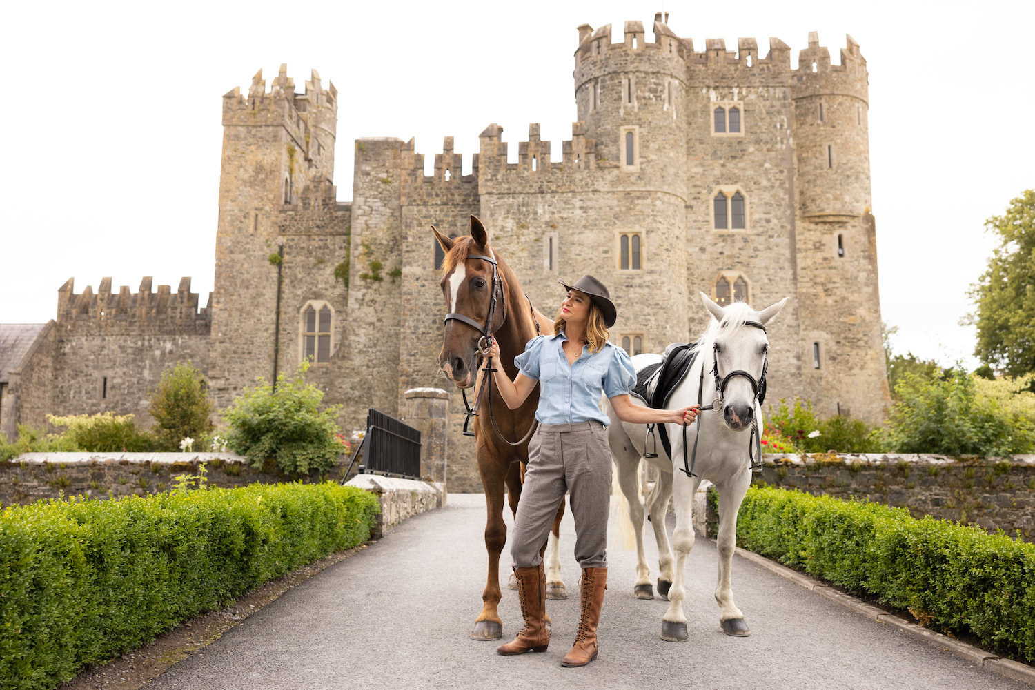 Ireland Travel Story by R. Couri Hay