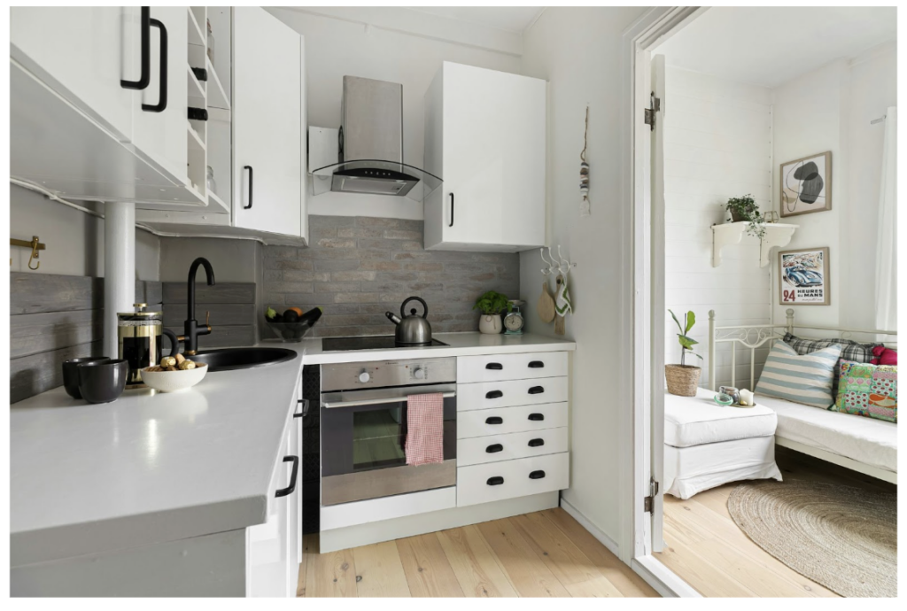 Clean Kitchen Design