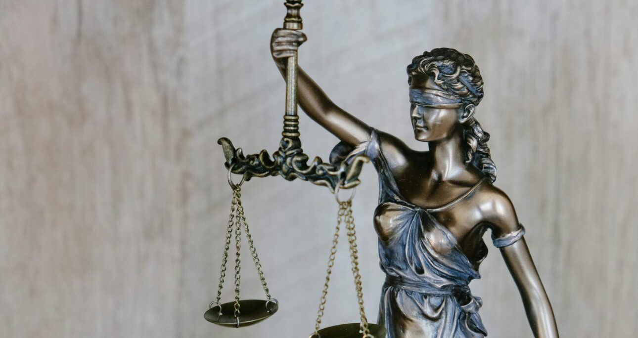 How Individuals Respond to Legal Malpractices Using Personal Injury Lawyers in Denver 